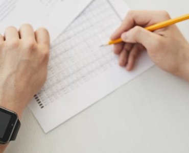 Nadgarstkowy sekretarz: smartwatche, które dyskretnie zapiszą każdą myśl